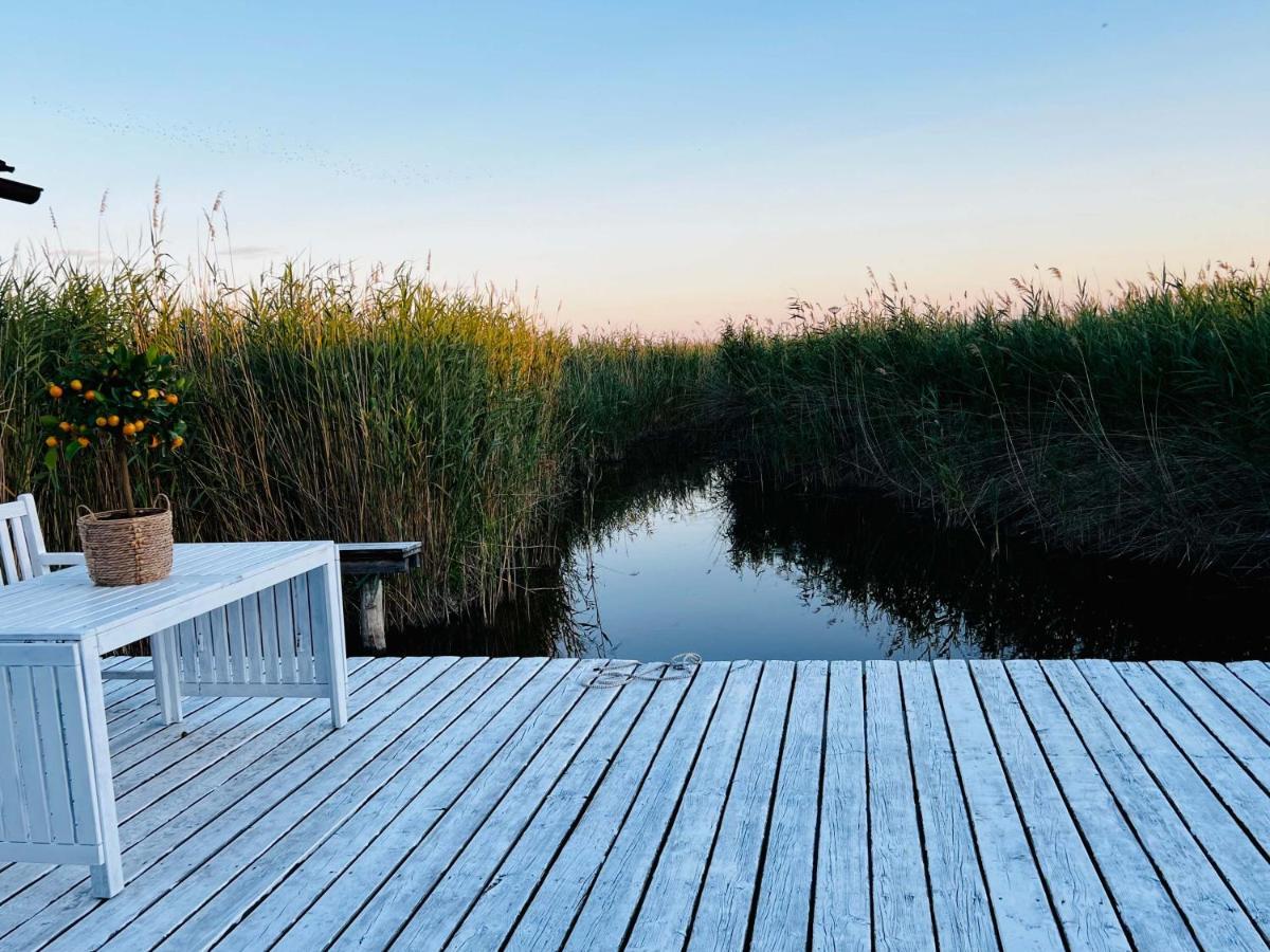 Seehuette Neusiedlersee - Strandhaus, Elektroboot Inklusive Rust Exterior photo